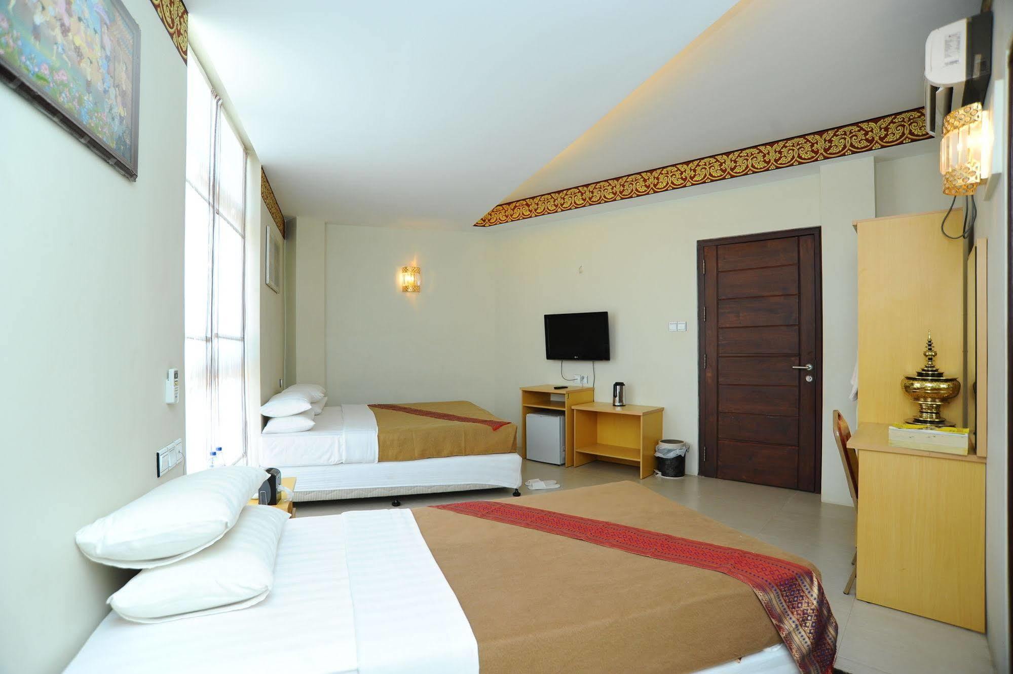 Bawga Theiddhi Hotel Kinmun Exterior photo